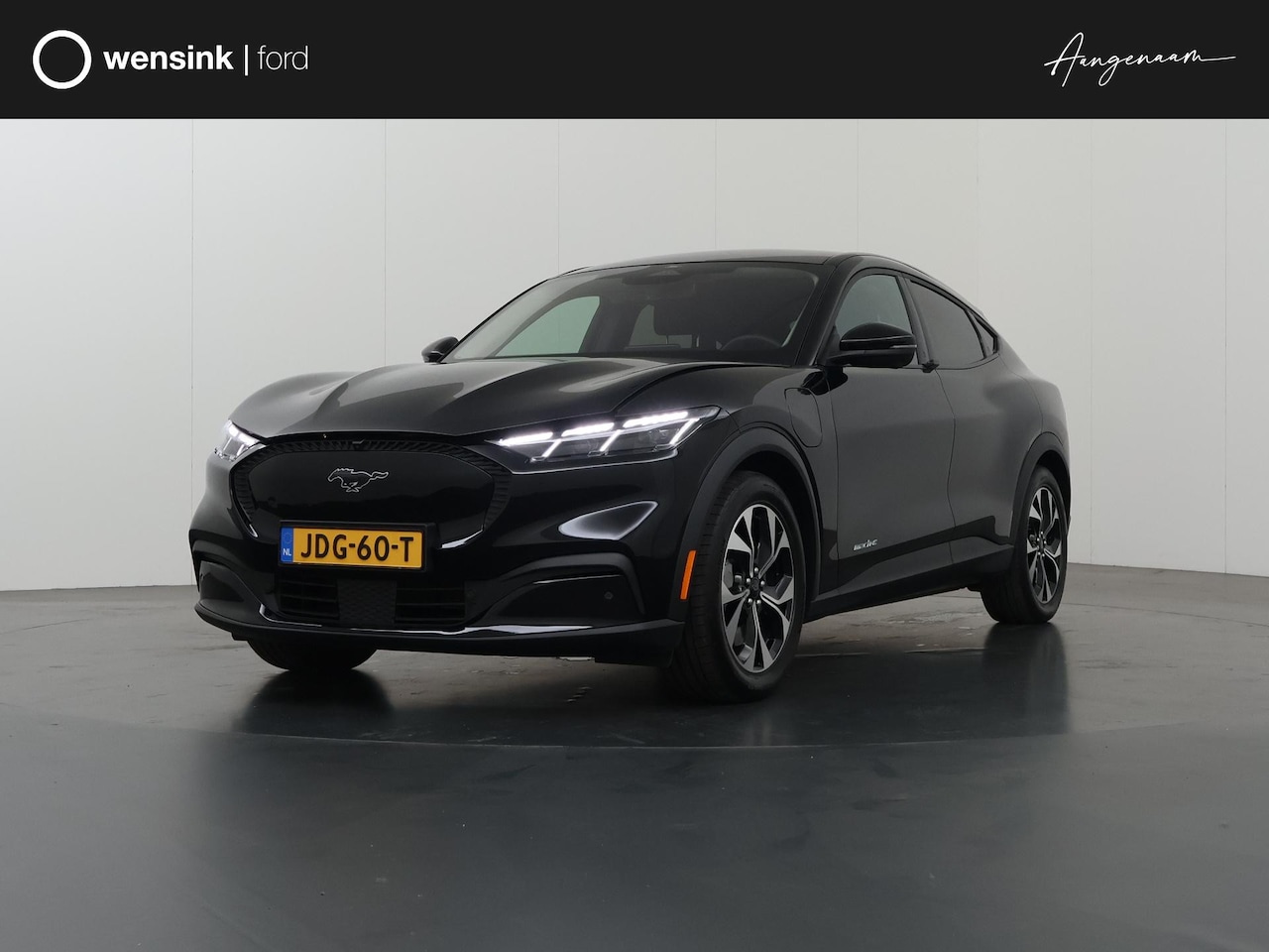 Ford Mustang Mach-E - Standard RWD 73 kWh | Panoramadak | Technologie-Pakket Plus | Winterpakket | - AutoWereld.nl