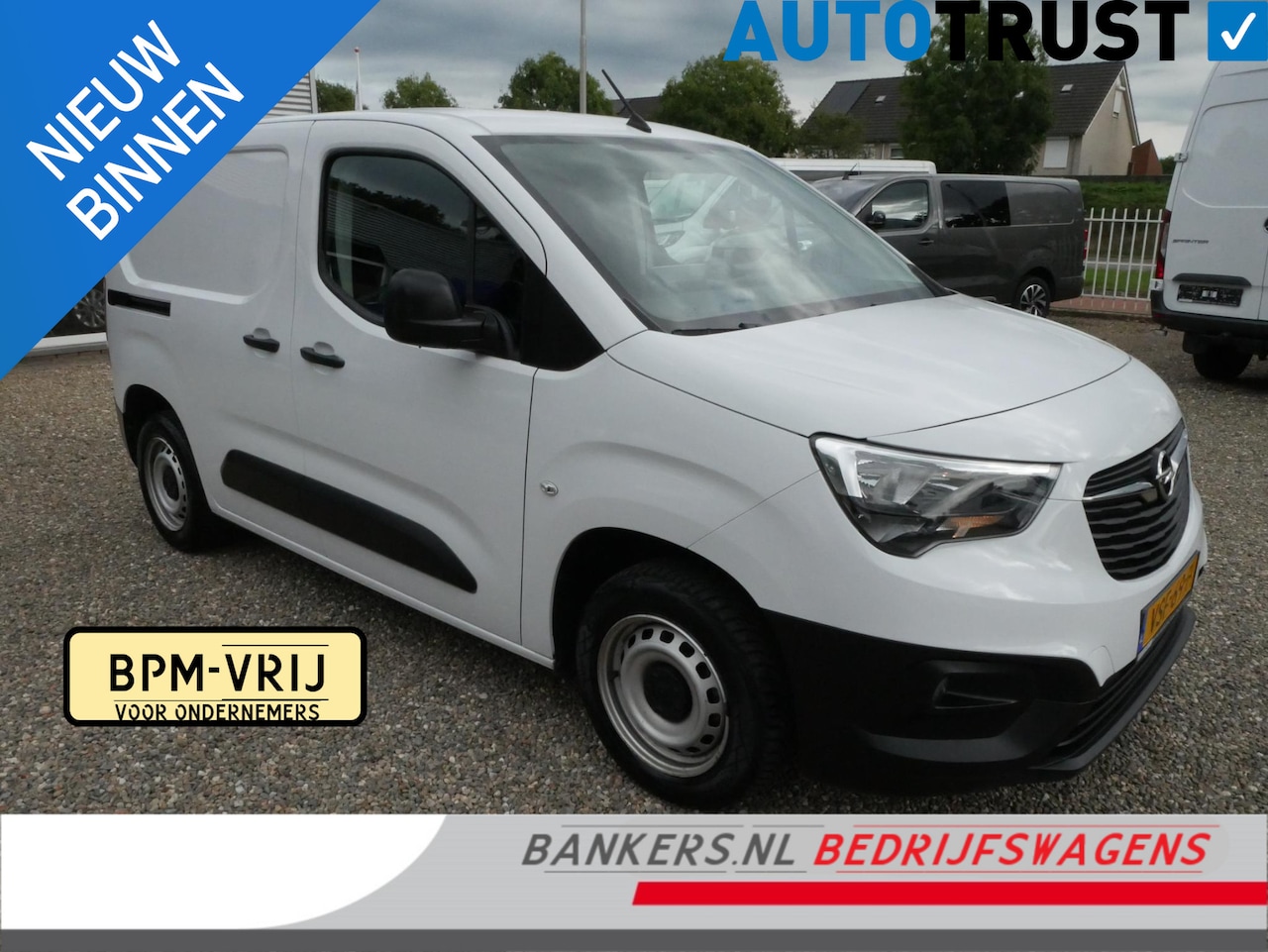 Opel Combo - 1.5D 100PK L1H1 Airco Cruise control - AutoWereld.nl