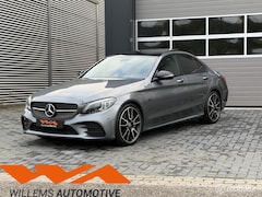 Mercedes-Benz C-klasse - 300 e 4MATIC AMG|Pano|Burmester|19'|Leder