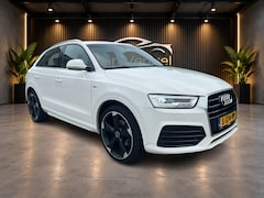 Audi Q3 - 2.0 TFSI quattro Sport Pro Line S navi, stoelverw, airco, pdc