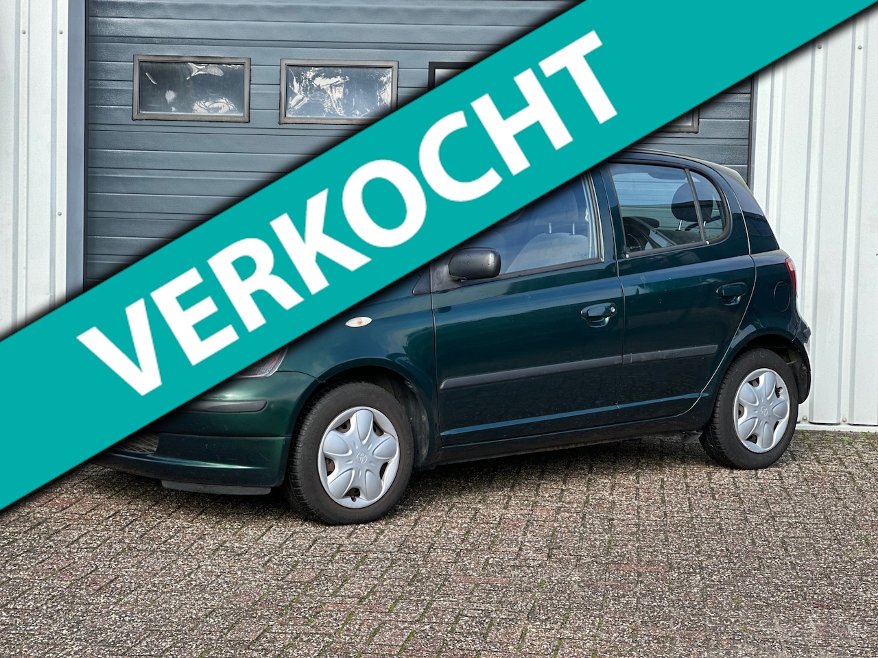 Toyota Yaris - 1.3-16V VVT-i Sol 5 deurs NAP / NIEUWE APK! - AutoWereld.nl