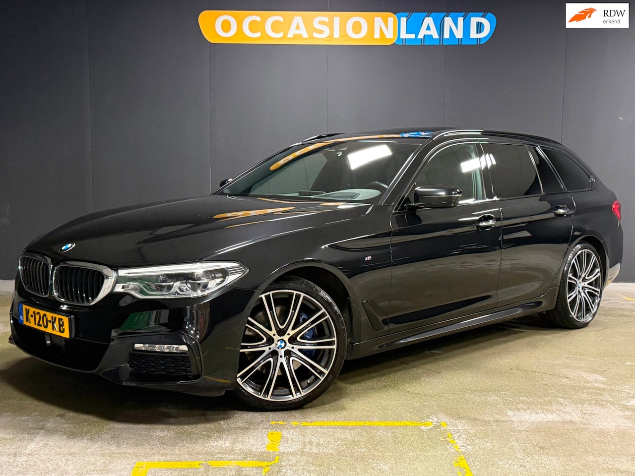BMW 5-serie Touring - 530i High Executive M-SPORT|PANO|HUD|KEYLESS|TREKHAAK|360CAM|STOELV|LEDER|MEMORY|CARPLAY|S - AutoWereld.nl