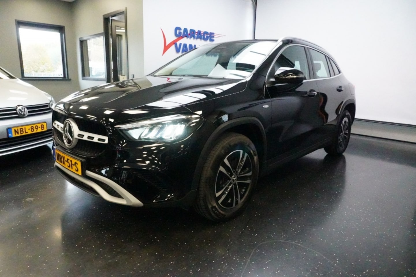 Mercedes-Benz GLA-Klasse - 250e Plug-in-Hybrid LED/Camera/ACC/Navi 250e Plug-in-Hybrid LED/Camera/ACC/Navi - AutoWereld.nl