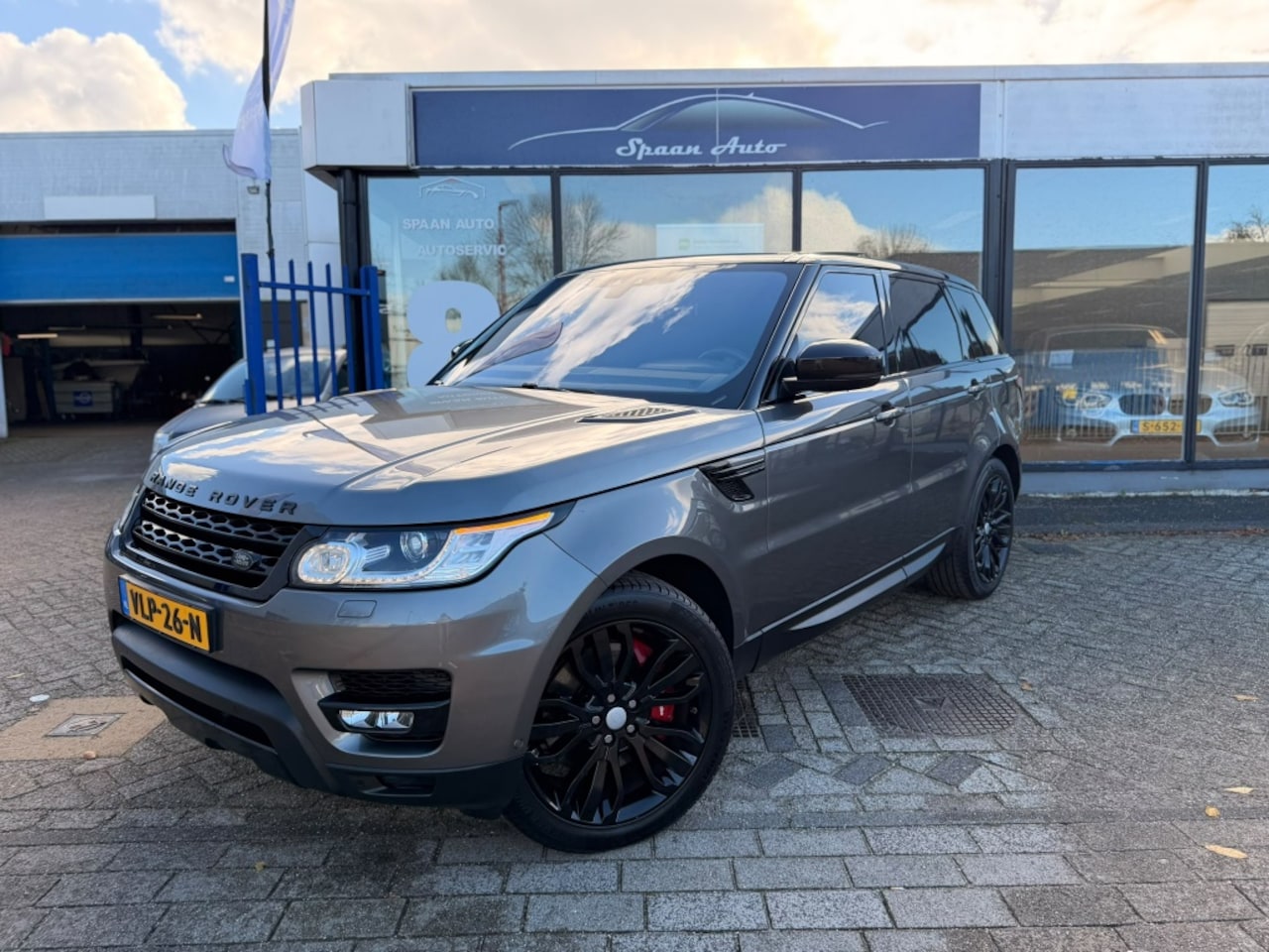 Land Rover Range Rover Sport - HSE | Grijs kenteken | EURO 6 | OMBOUW AANWEZIG - AutoWereld.nl