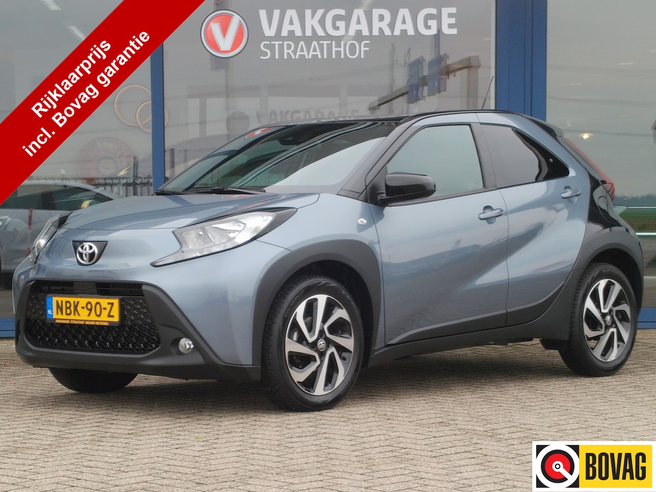 Toyota Aygo X - 1.0 VVT-i S-CVT Pulse 1.0 VVT-i S-CVT Pulse, Automaat / Carplay + Android Auto / Parkeer Camera / Stoelverwarmin - AutoWereld.nl