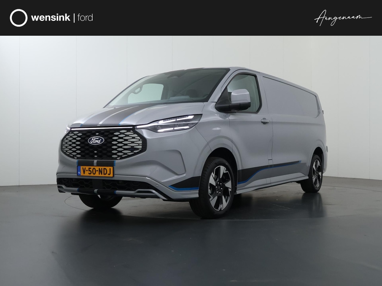 Ford Transit Custom - E-Transit 320 | L2 H1 | LIMITED SPORT | 2-ZITS | LED KOPLAMPEN | ADAPTIVE CRUISE CONTROL | - AutoWereld.nl