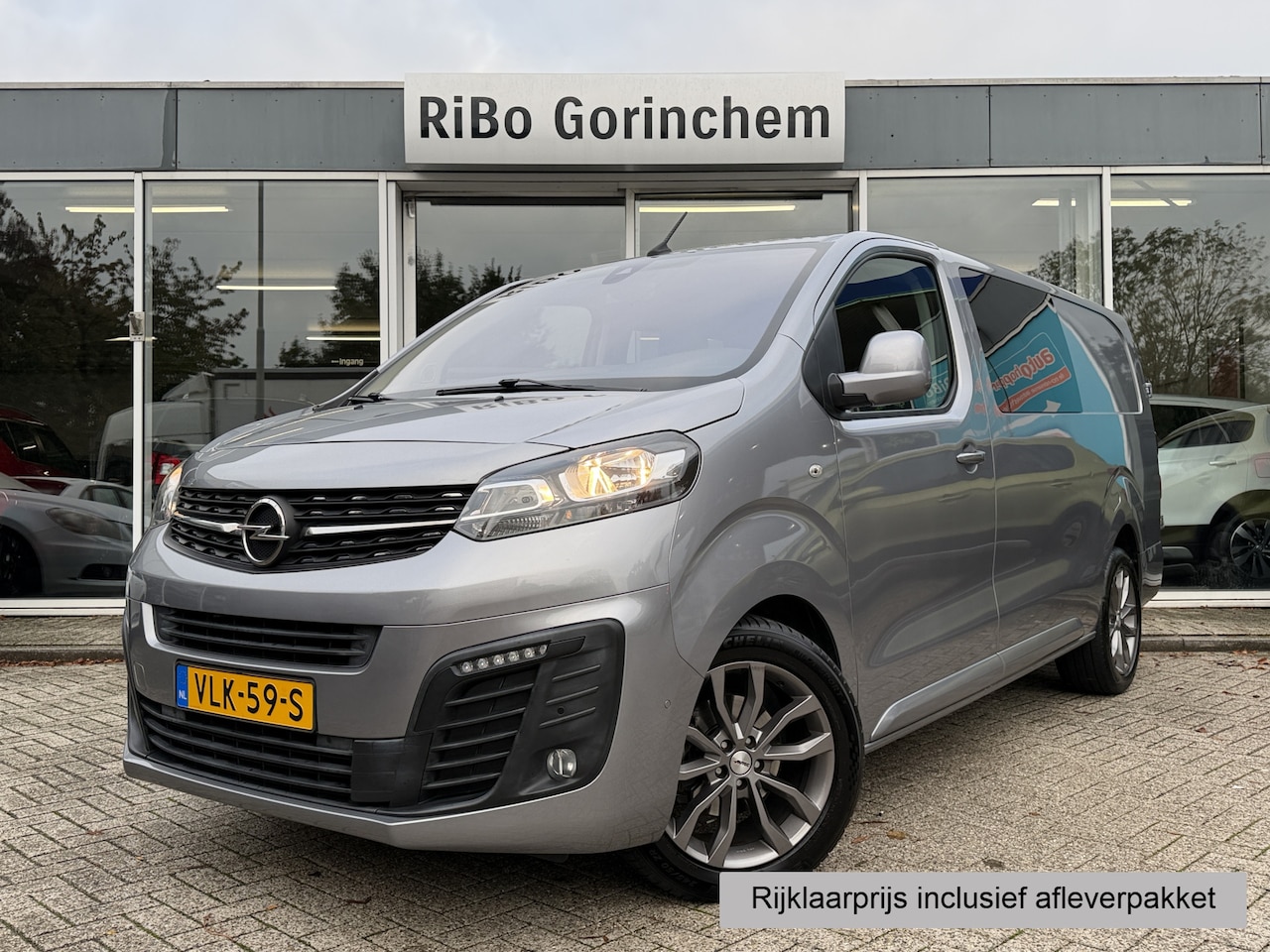 Opel Vivaro - 2.0 CDTI L3H1 DC Innovation * Dubbele cabine * Trekhaak * Stoelverwarming * Achteruitrijca - AutoWereld.nl