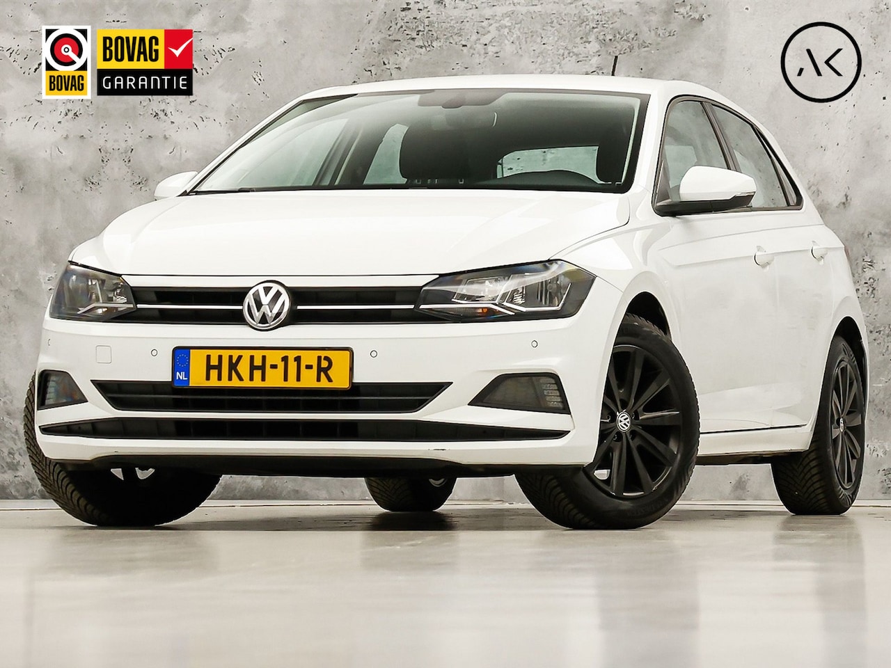 Volkswagen Polo - 1.0 Sportline (APPLE CARPLAY, GROOT NAVI, CLIMATE, LM VELGEN, SPORTSTOELEN, PARKEERSENSORE - AutoWereld.nl