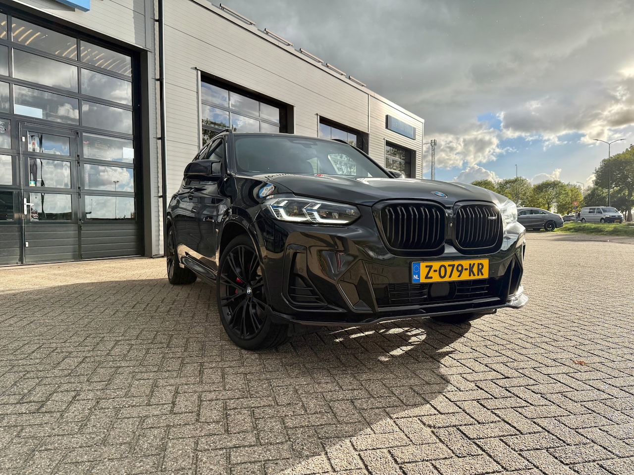 BMW X3 - M40i xDrive High Executive BMW X3 M40i xDrive 2022 | VOL | Pano | HUD | DAP | HK | 360 - AutoWereld.nl