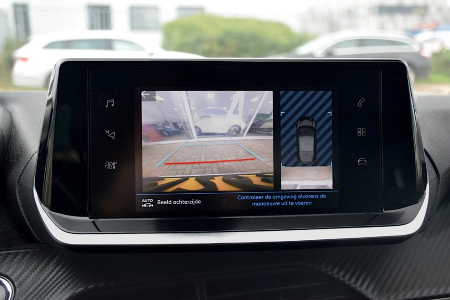 Peugeot 208 - 1.2 PureTech Allure Pack 1.2 PureTech Allure Pack, Automaat, Apple carplay, Camera