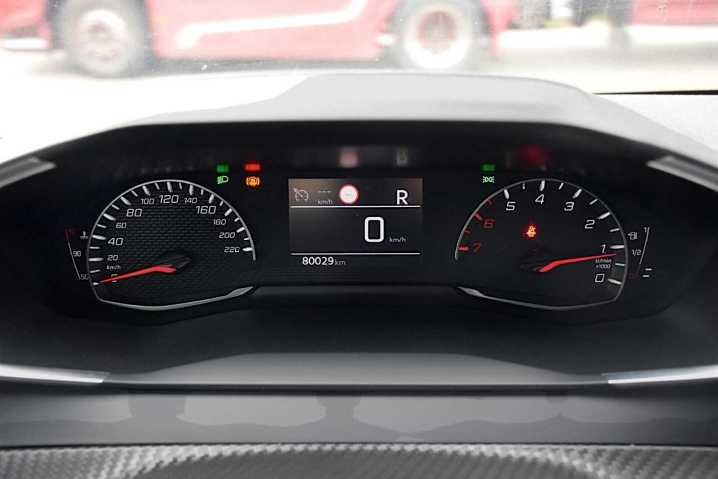 Peugeot 208 - 1.2 PureTech Allure Pack 1.2 PureTech Allure Pack, Automaat, Apple carplay, Camera