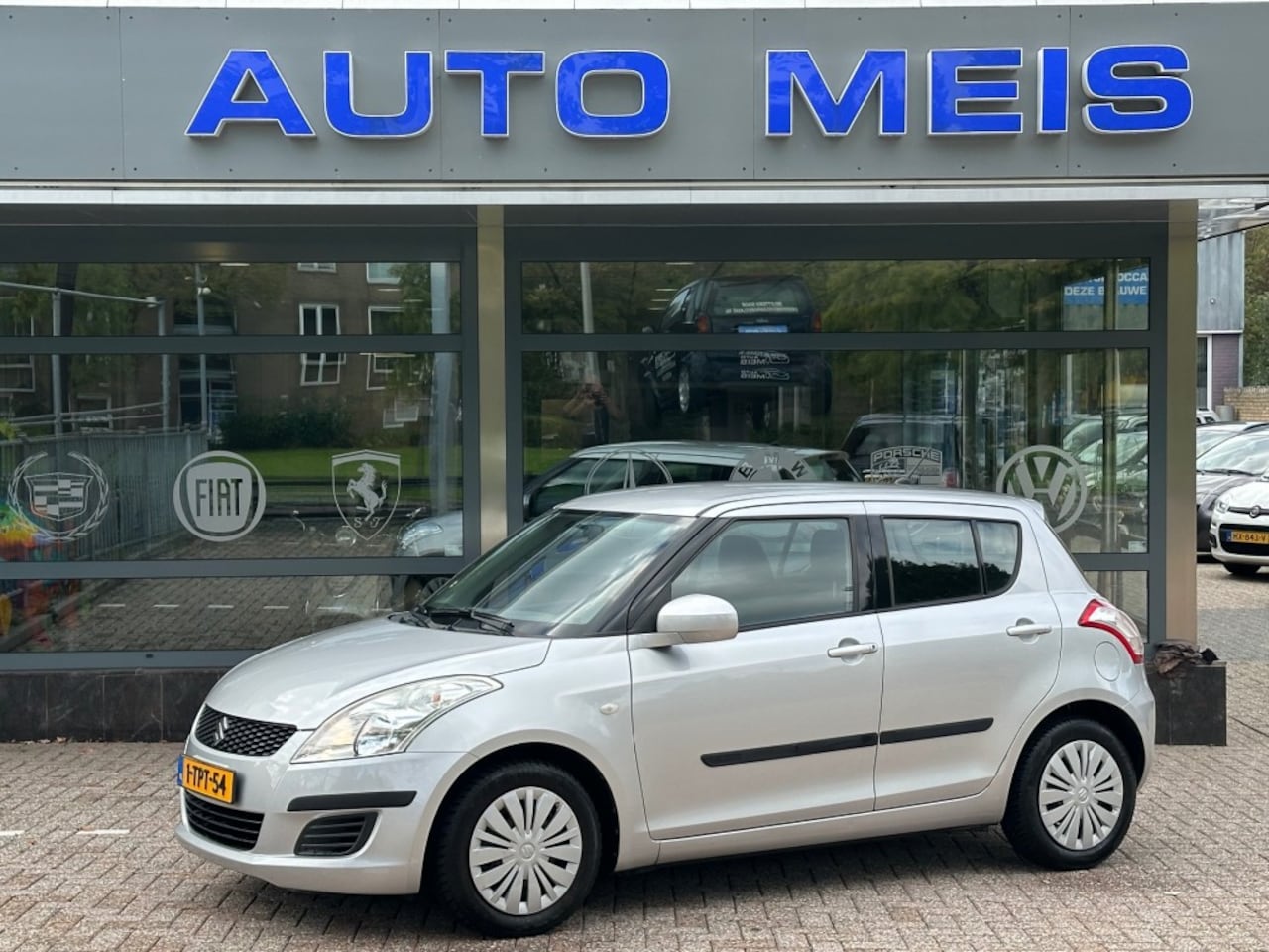 Suzuki Swift - 1.2 Comfort Airco USB - AutoWereld.nl