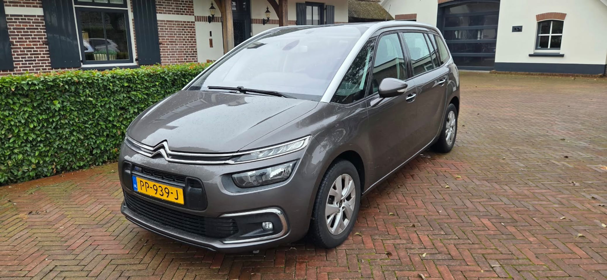 Citroën Grand C4 Picasso - 1.2 PureTech Business 7 Persoons Nw. Distributie - AutoWereld.nl