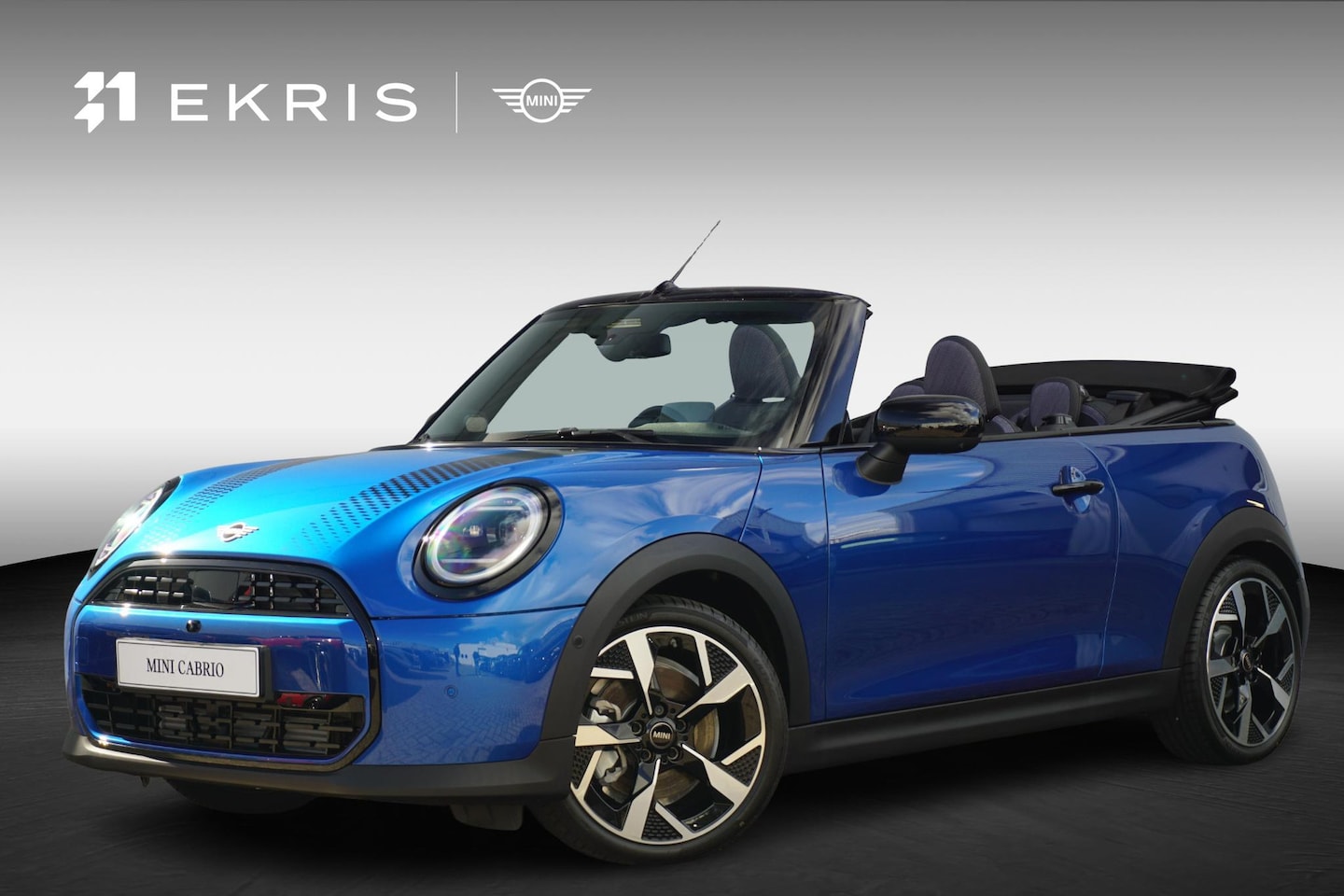 MINI Cabrio - Cooper C | Classic Trim | Pakket L | Harman Kardon | Driving Assistant Plus | Parking Assi - AutoWereld.nl