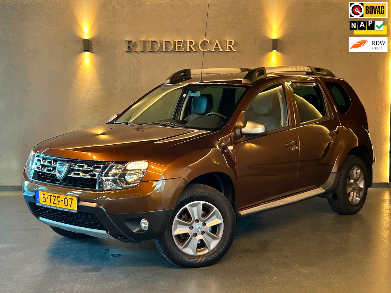 Dacia Duster - 1.2 TCe 4x2 Prestige|2E EIG|NAP|PARK SENS|CRUISE|AIRCO|TREKHAAK| - AutoWereld.nl