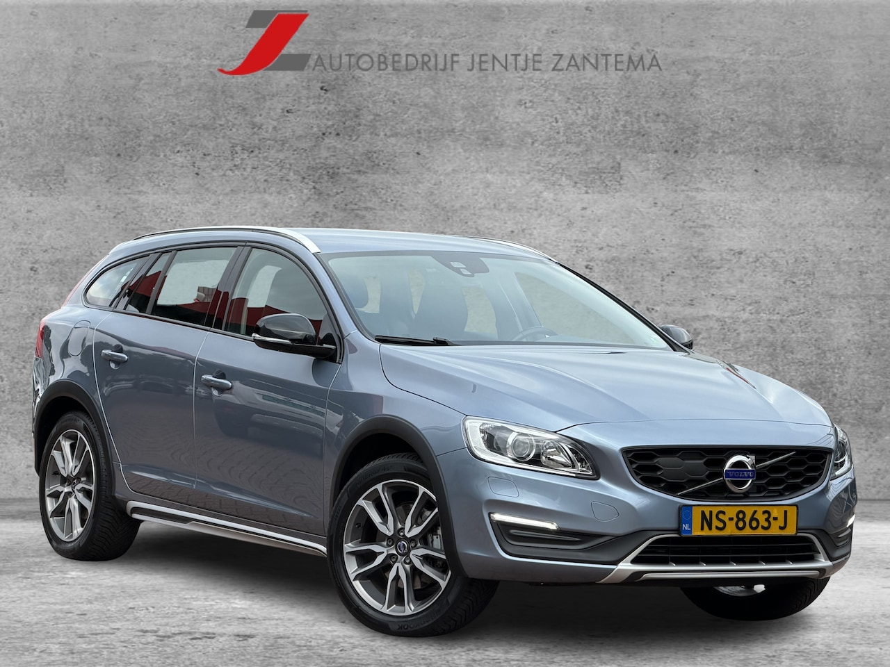 Volvo V60 Cross Country - 2.0 D3 Nordic+ | Navigatie | Stand-kachel | Stoelverwarming | Clima | PDC | NL auto!! | - AutoWereld.nl
