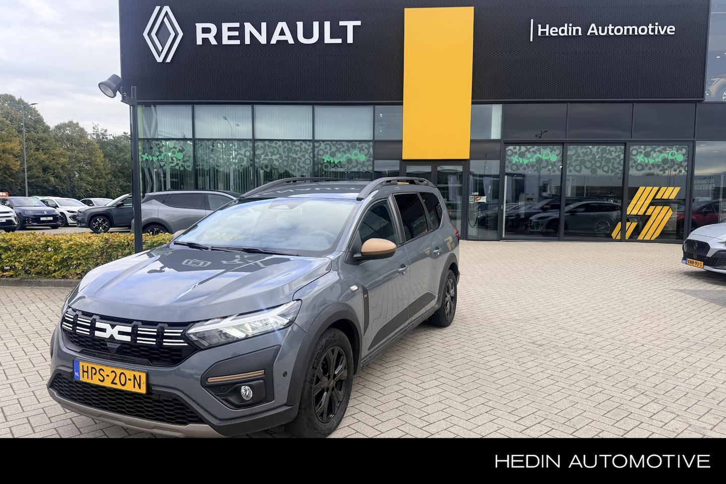 Dacia Jogger - 1.6 Hybrid 140 Extreme 7p. 1.6 Hybrid 140 Extreme 7p. - AutoWereld.nl
