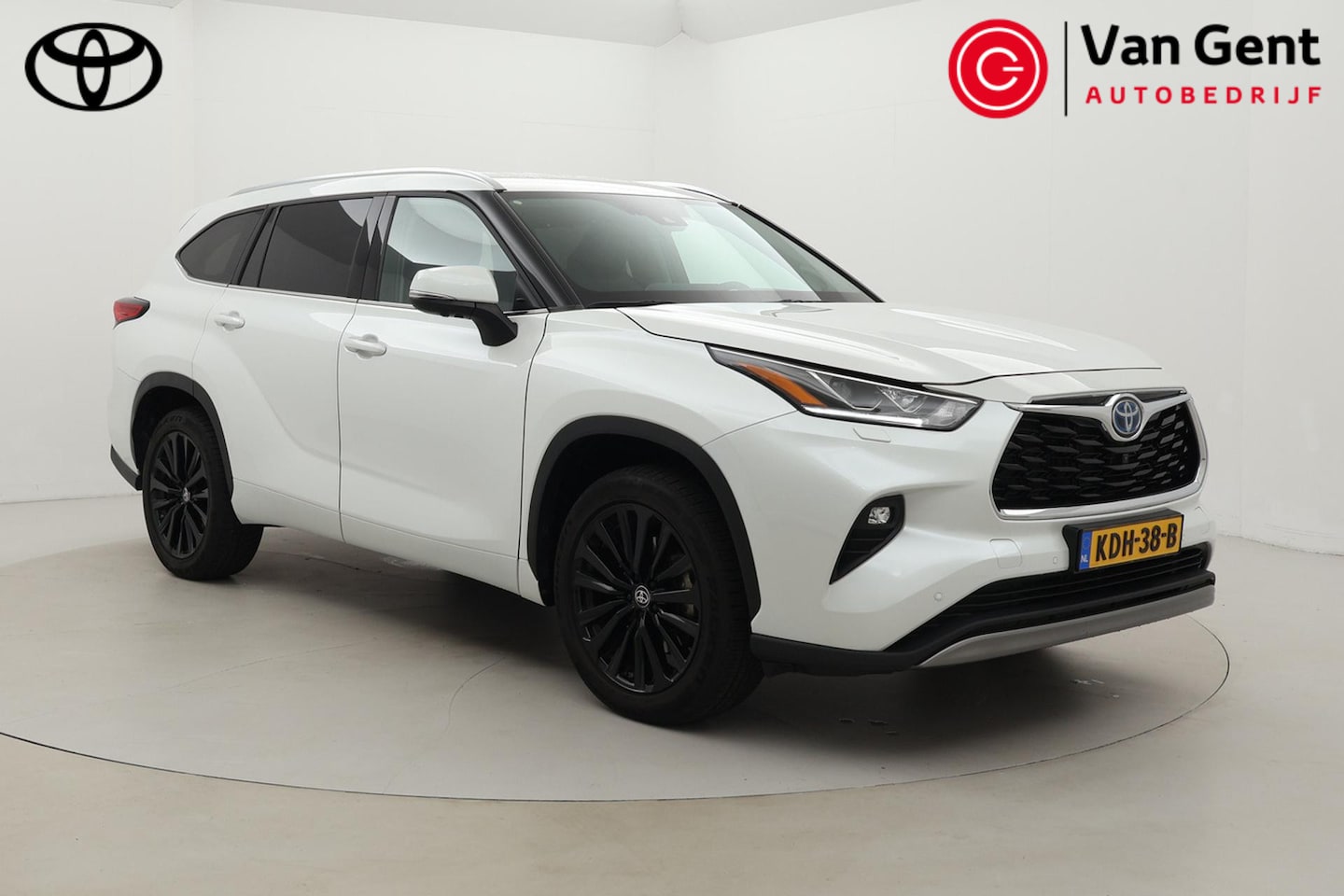 Toyota Highlander - 7 pers. 2.5 AWD Hybrid Premium | Trekhaak | 360 camera | Leder | Head-up display | JBL | 2 - AutoWereld.nl