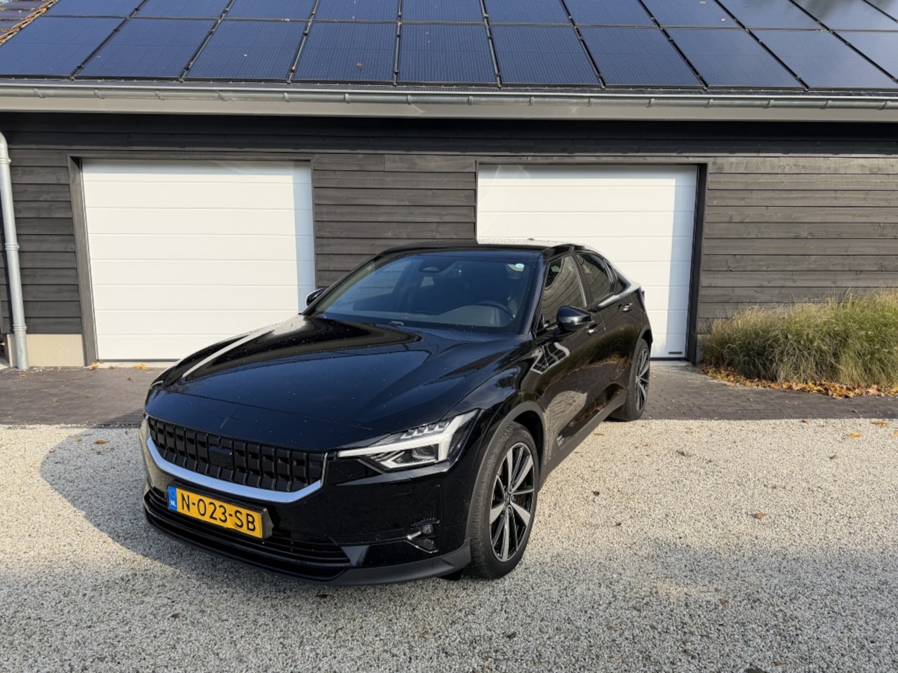 Polestar 2 - LRDM LaunchEd. 78kWh | SOH 89.9% | Pilot Pack | Plus Pack | Panoramadak | Trekhaak | 360 c - AutoWereld.nl