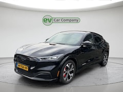 Ford Mustang Mach-E - Extended AWD 98 kWh | SOH 95% | Memory Seats | Camera | Carplay | Stoel- en stuurverwarmin