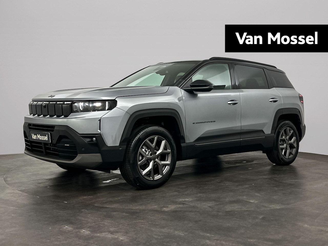 Jeep Compass - 1.2 e-Hybrid First Edition | DEMOVOORDEEL | 360 graden camera | Elektrische Achterklep | P - AutoWereld.nl