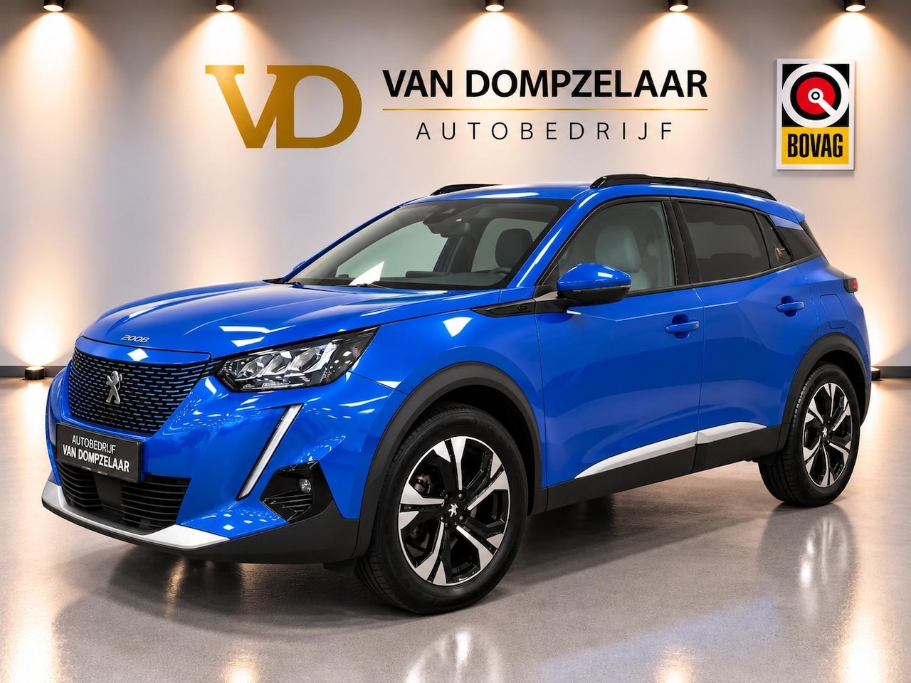 Peugeot e-2008 - EV Allure Pack 50 kWh SOH 92% / NAVI / CAMERA / HALF.LEDER / - AutoWereld.nl