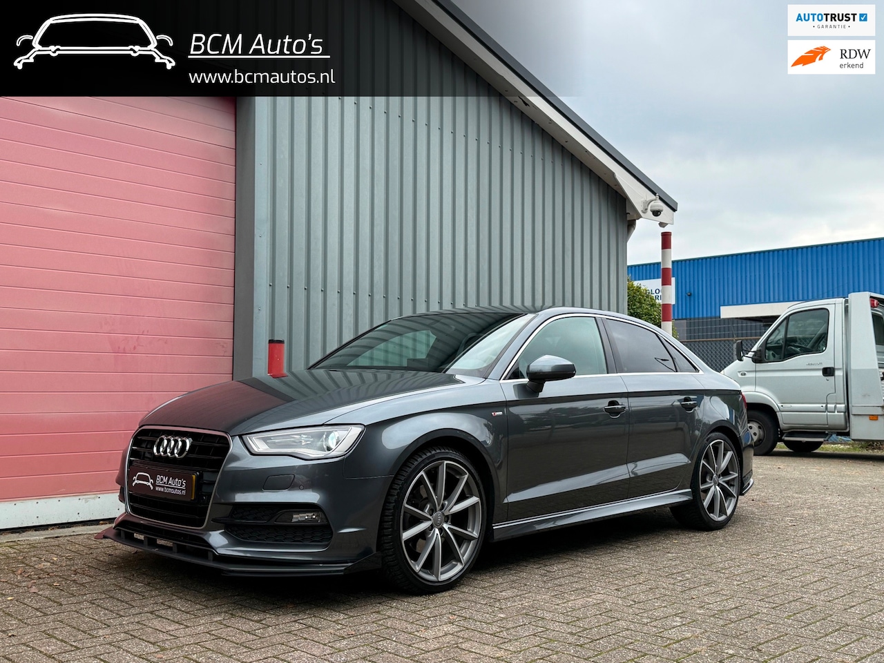 Audi A3 Limousine - 1.8 TFSI Ambition S Line S tronic |Maxton|Stoelverwarming|Leer|Daytona Grey| - AutoWereld.nl