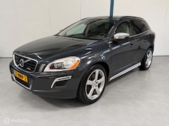 Volvo XC60 - 3.0 T6 AWD R-Design NL-AUTO / PANO / ACC