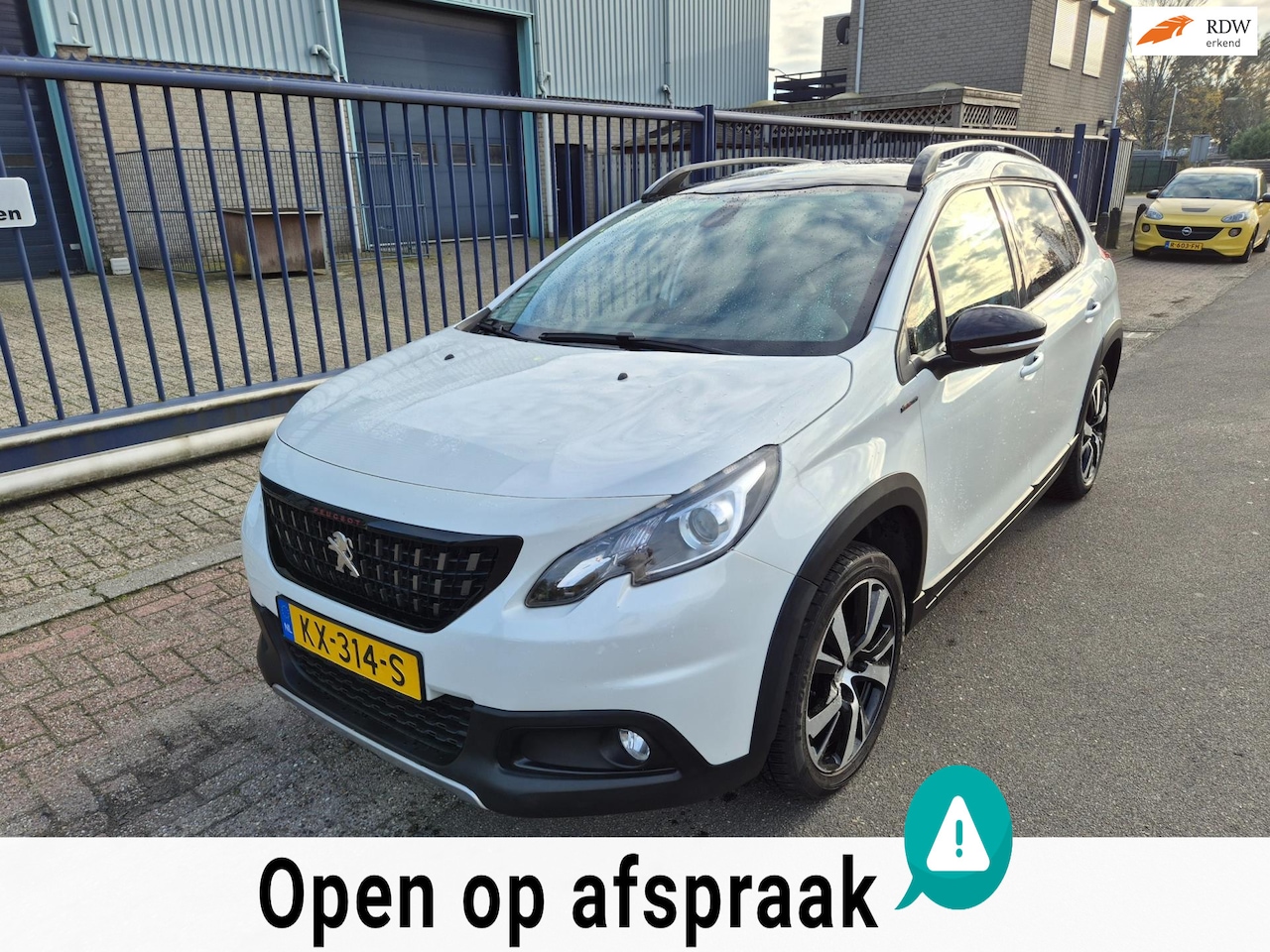 Peugeot 2008 - 1.2 GT-line *158.912 KM*CLIMA*LEER*ACTIEPRIJS!! - AutoWereld.nl