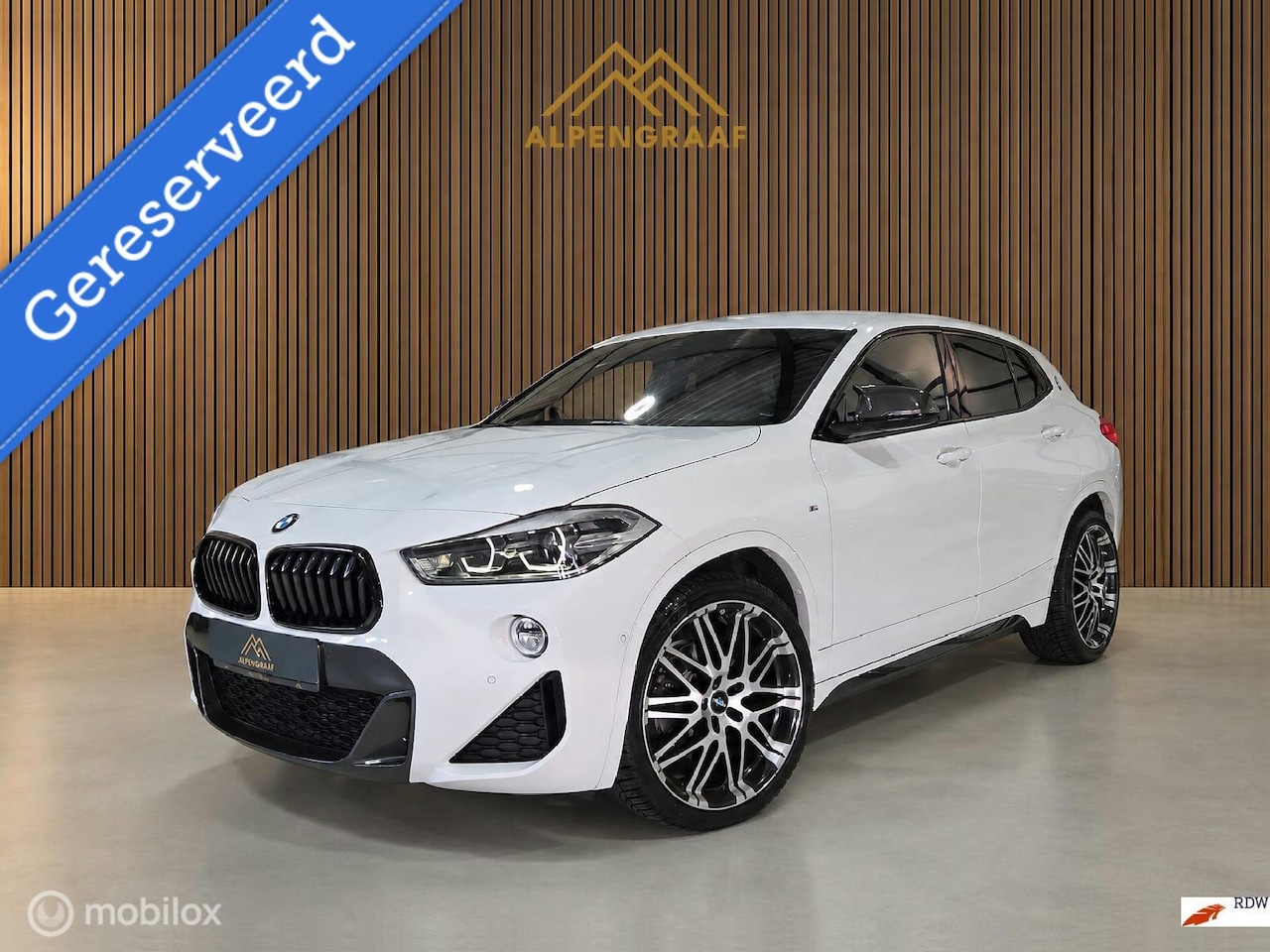 BMW X2 - sDrive18i Executive M-Sport Oxigin - AutoWereld.nl