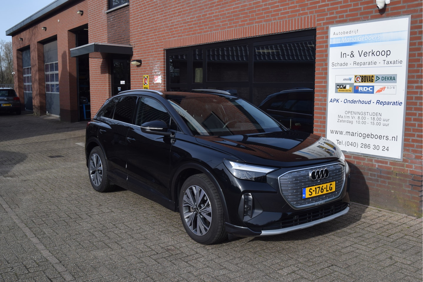 Audi Q4 e-tron - 40 Launch edition 77 kWh | Panorama | Leder | - AutoWereld.nl
