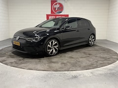 Volkswagen Golf - 1.5 eTSI R-Line, Apple carplay, Camera, 18 inch, Xenon, Cruise, Navi, Voledig onderhouden,