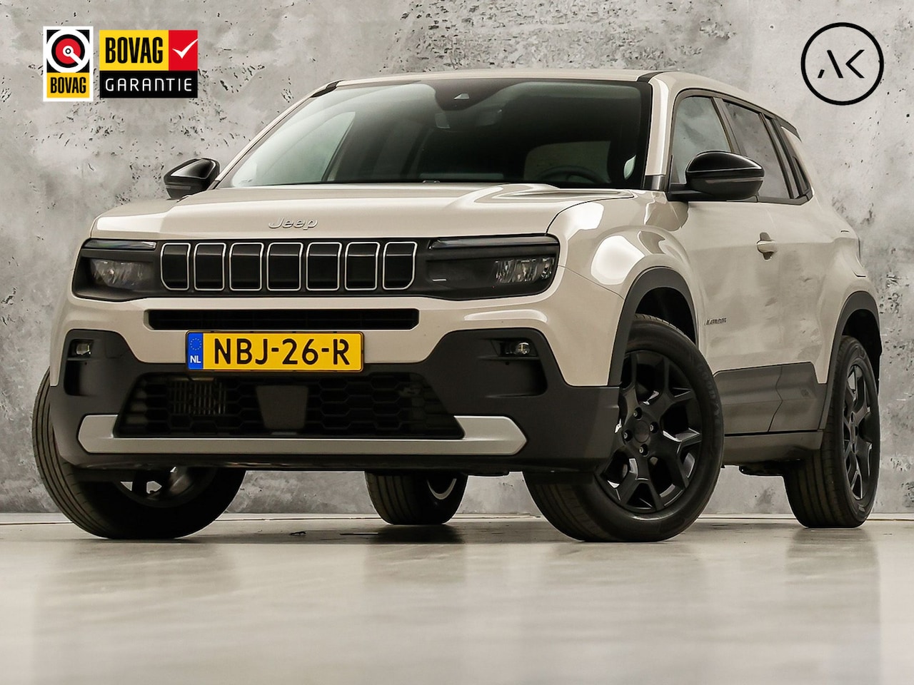 Jeep Avenger - Altitude Hybrid 100 e-DCS6 Automaat (APPLE CARPLAY, GROOT NAVI, 360 CAMERA, LEDER, SPORTST - AutoWereld.nl