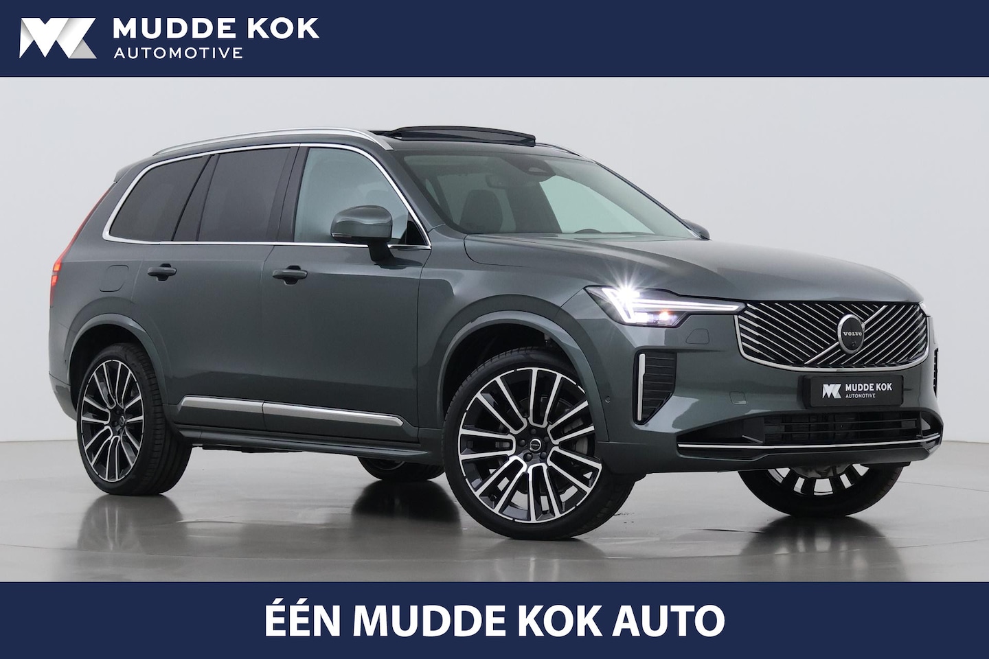 Volvo XC90 - T8 Ultra Bright | Luchtvering | Bowers&Wilkins | 22 Inch | Panoramadak | Trekhaak | 360° C - AutoWereld.nl