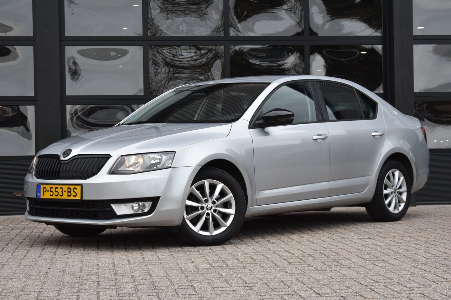 Skoda Octavia - 1.2 TSI Greentech Active '13 Clima Cruise Inruil mogelijk - AutoWereld.nl