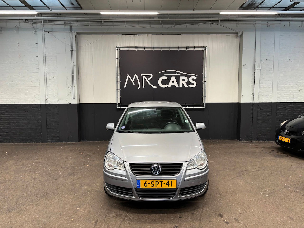Volkswagen Polo - 1.2-12V Optive Airco/Cruise Control - AutoWereld.nl