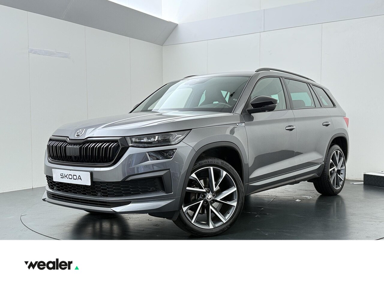 Skoda Kodiaq - 1.5 TSI Sportline Business 7-persoons | 150 PK | Trekhaak wegklapbaar | Cruise control | A - AutoWereld.nl