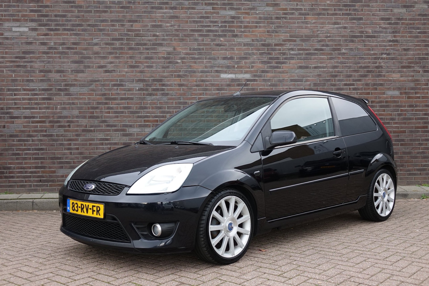 Ford Fiesta - 2.0-16V ST 2.0-16V ST - AutoWereld.nl