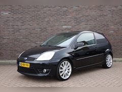 Ford Fiesta - 2.0-16V ST
