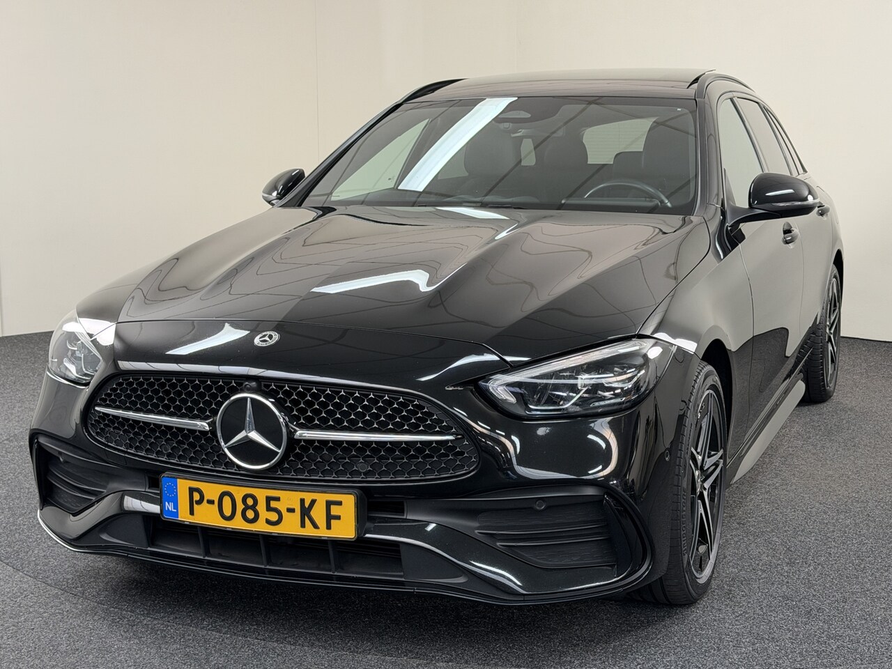 Mercedes-Benz C-klasse Estate - 300 e AMG Line Limited Pano / Camera / Keyless /Leder / Adaptive Cruise Cntrl / PDC - AutoWereld.nl