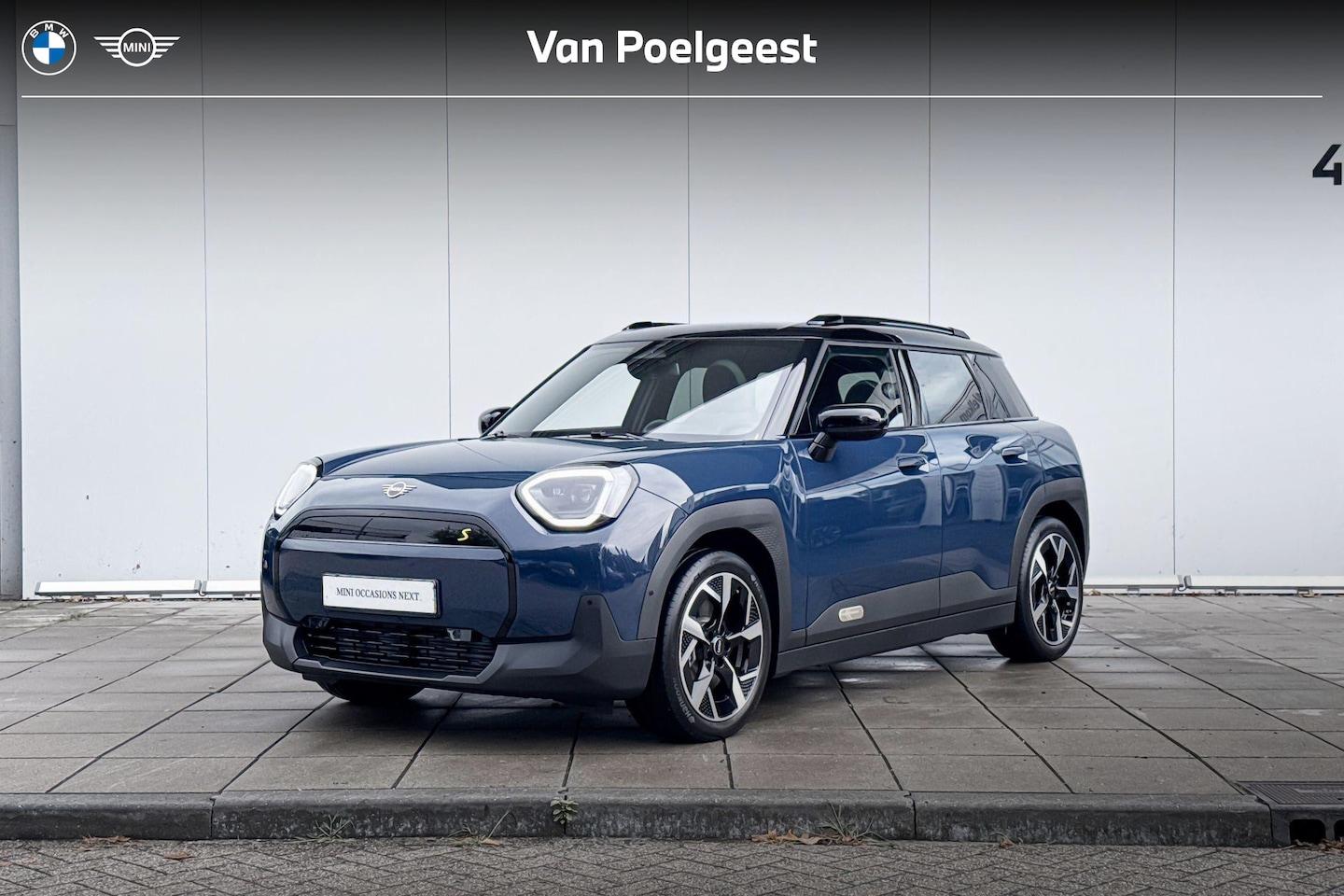 MINI Aceman - SE Classic M 54.2 kWh | 18 Inch Slide Spoke 2-tone - AutoWereld.nl