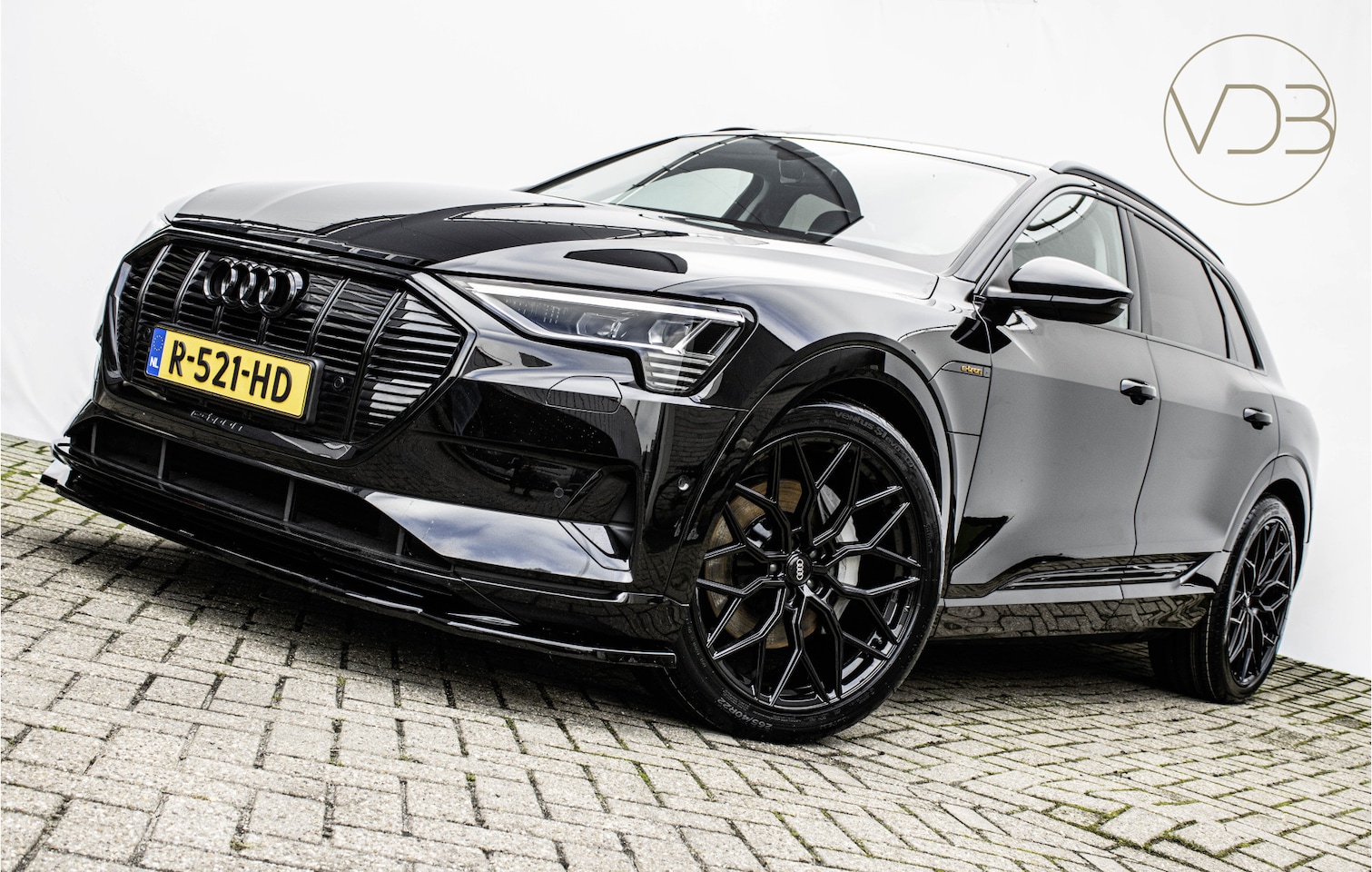 Audi e-tron - 55 SOH 93% 22inch Advanced edition Plus 95 kWh - AutoWereld.nl