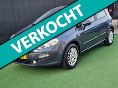 Fiat Punto Evo - 1.4 Dynamic AUTOMAAT NAVI
