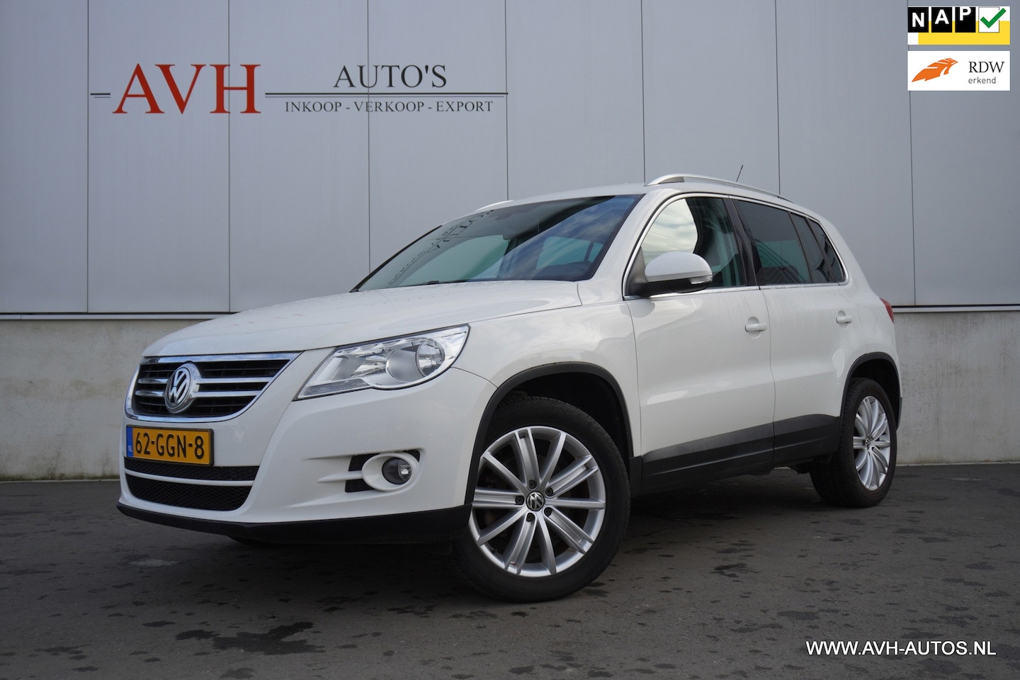 Volkswagen Tiguan - 1.4 TSI Sport&Style 4Motion - AutoWereld.nl