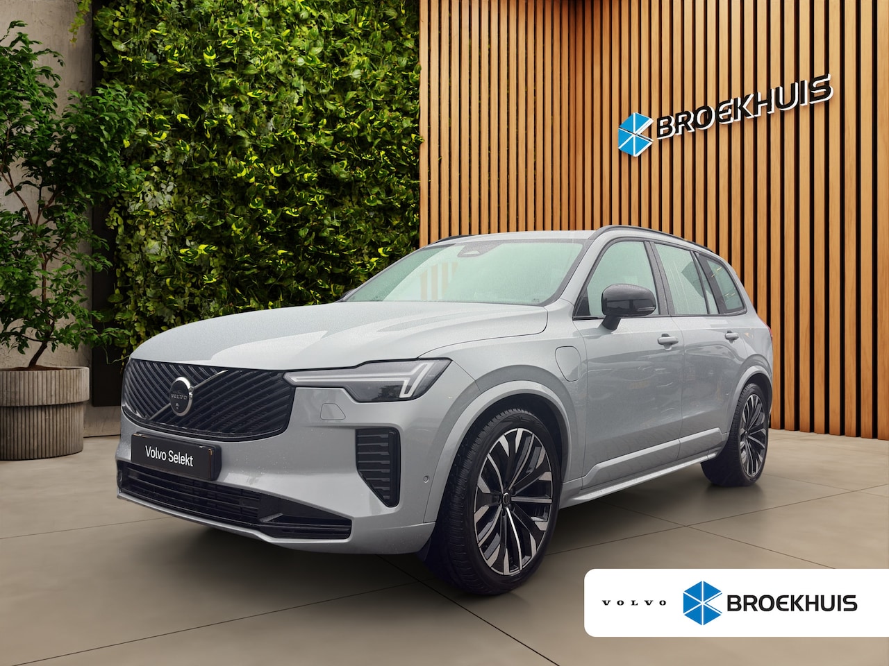 Volvo XC90 - 2.0 T8 Plug-in hybrid AWD Ultra Dark | Trekhaak | Luchtvering | Bowers&Wilkins | Massage/v - AutoWereld.nl