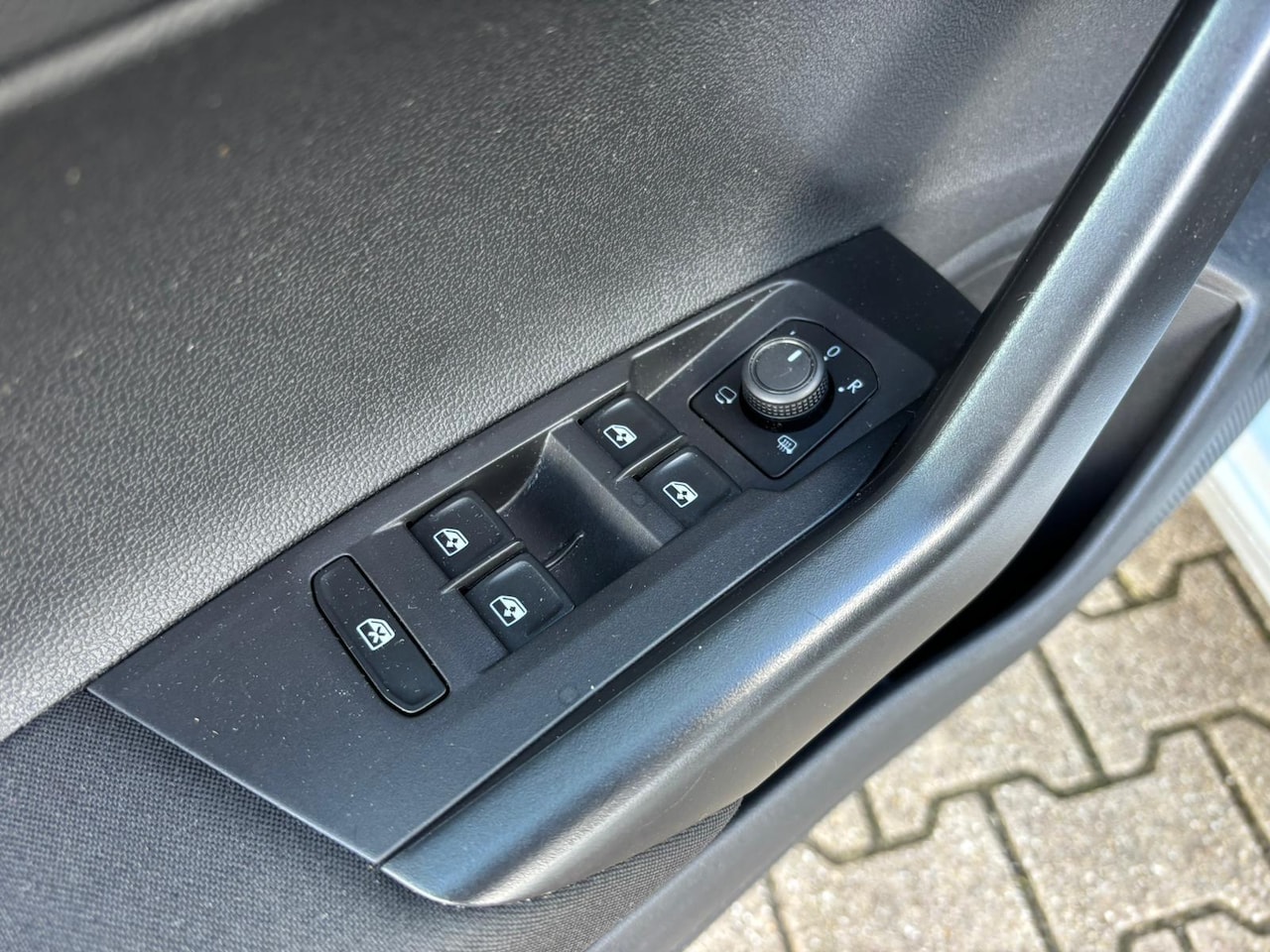 Volkswagen Polo - 1.0 TSI Life | CARPLAY | ADAP. CRUISE | AIRCO |DIGI DASHBOARD | PDC |