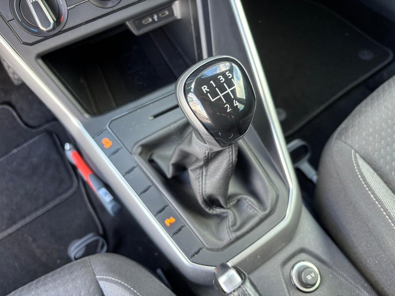 Volkswagen Polo - 1.0 TSI Life | CARPLAY | ADAP. CRUISE | AIRCO |DIGI DASHBOARD | PDC |