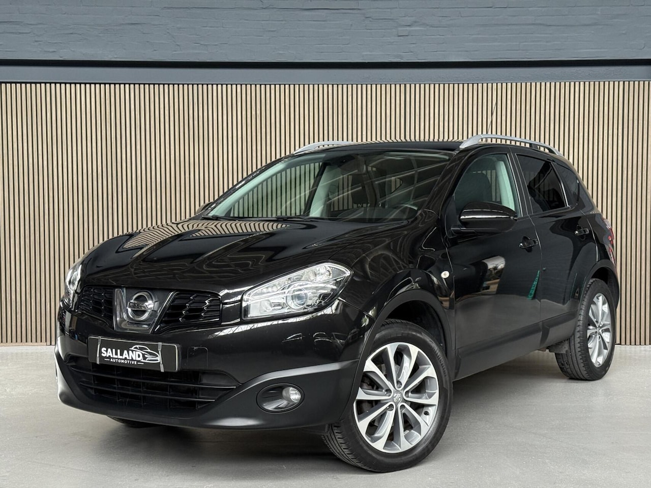 Nissan Qashqai - 2.0 Connect Edition AUT|CAM|PANO|2e EIG|TREKH - AutoWereld.nl