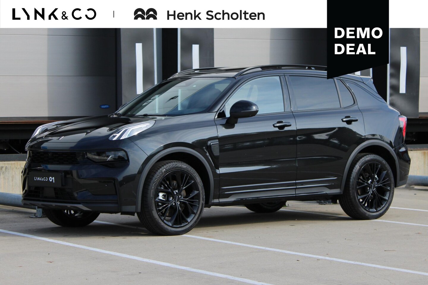 Lynk & Co 01 - More | Panoramadak | Infinity Audiosysteem | 360 Graden Parkeercamera | Interieurverlichti - AutoWereld.nl