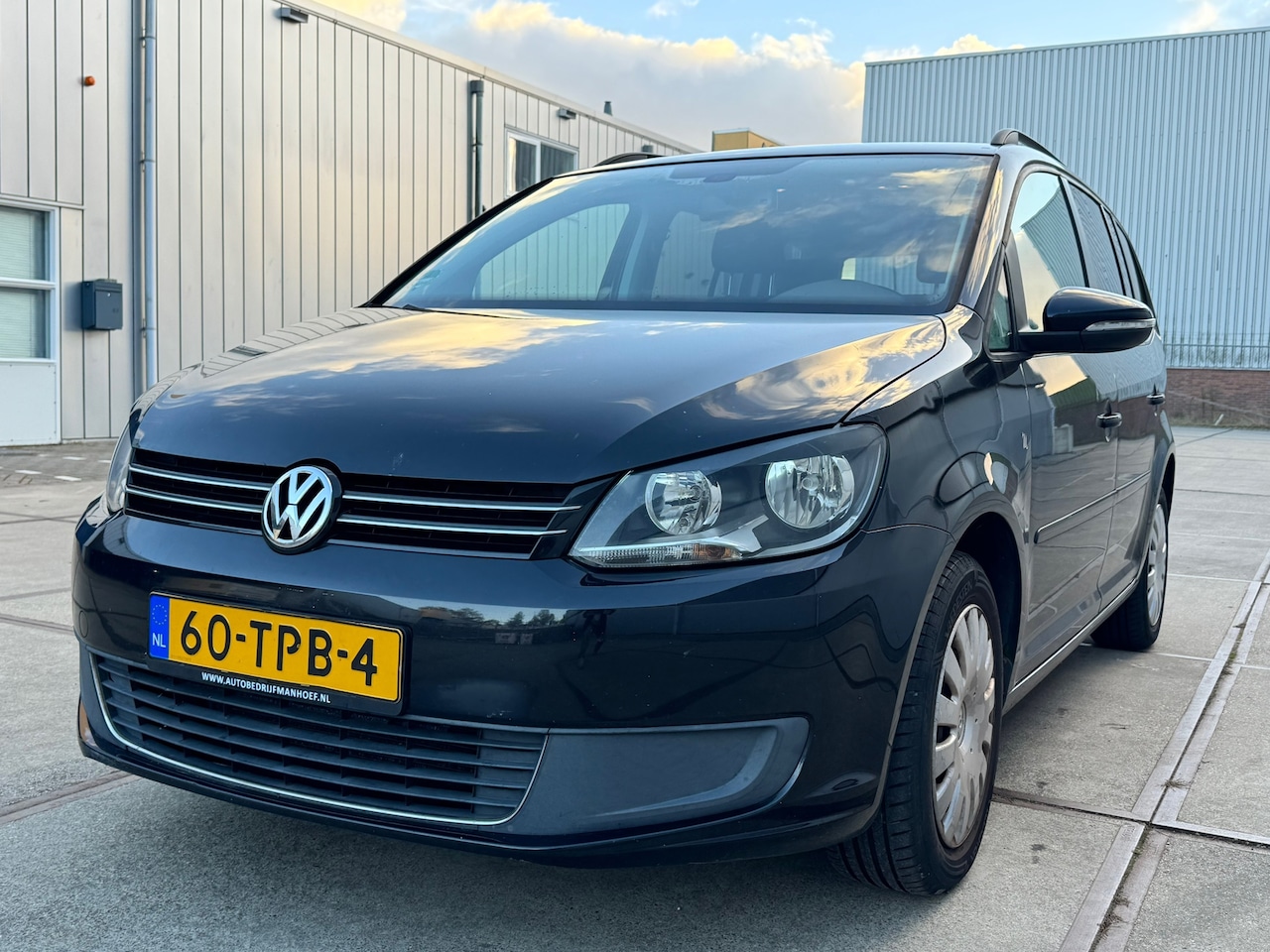 Volkswagen Touran - 1.2 TSI Comfortline BlueMotion 7p. 1.2 TSI Comfortline BlueMotion 7p. - AutoWereld.nl